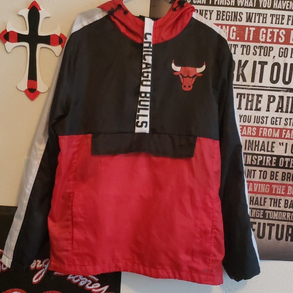 Chicago Bulls pullover